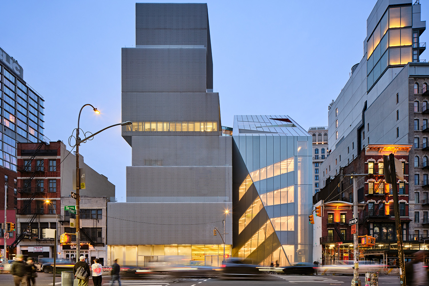 ARTMS ヒジン オブジェクト OMA new-museum-2.jpg