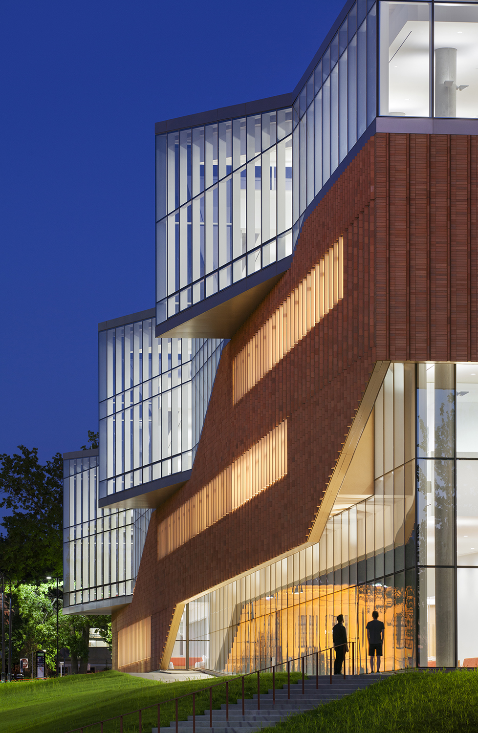 Kent State Center for Architecture and Environmental Design by WEISS/MANFREDI Architecture/Landscape/Urbanism with Richard L. Bowen + Associates and Knight & Solar. Credit: Albert Vecerka/Esto.