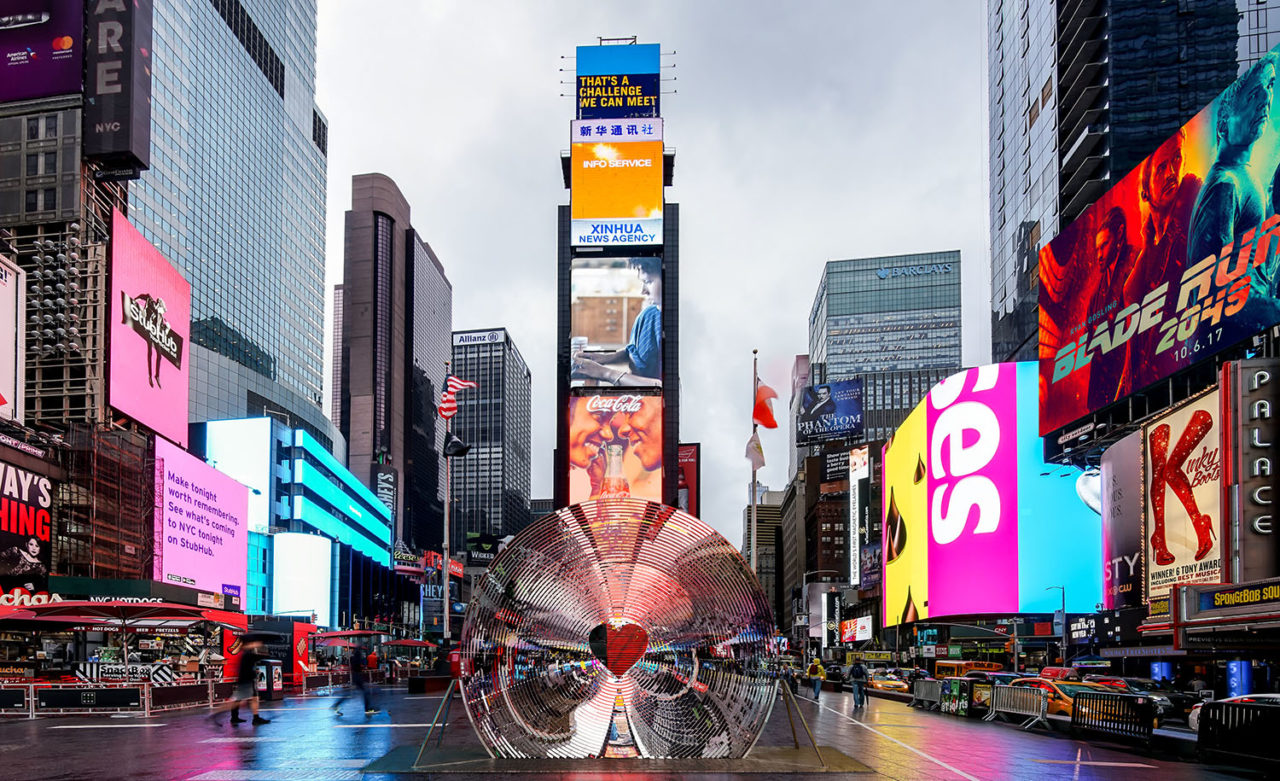Times Square Valentines Heart Design Competition Winner “Window to the Heart”  by ArandaLasch + Marcelo Coelho. Credit: ArandaLasch + Marcelo Coelho with Formlabs.