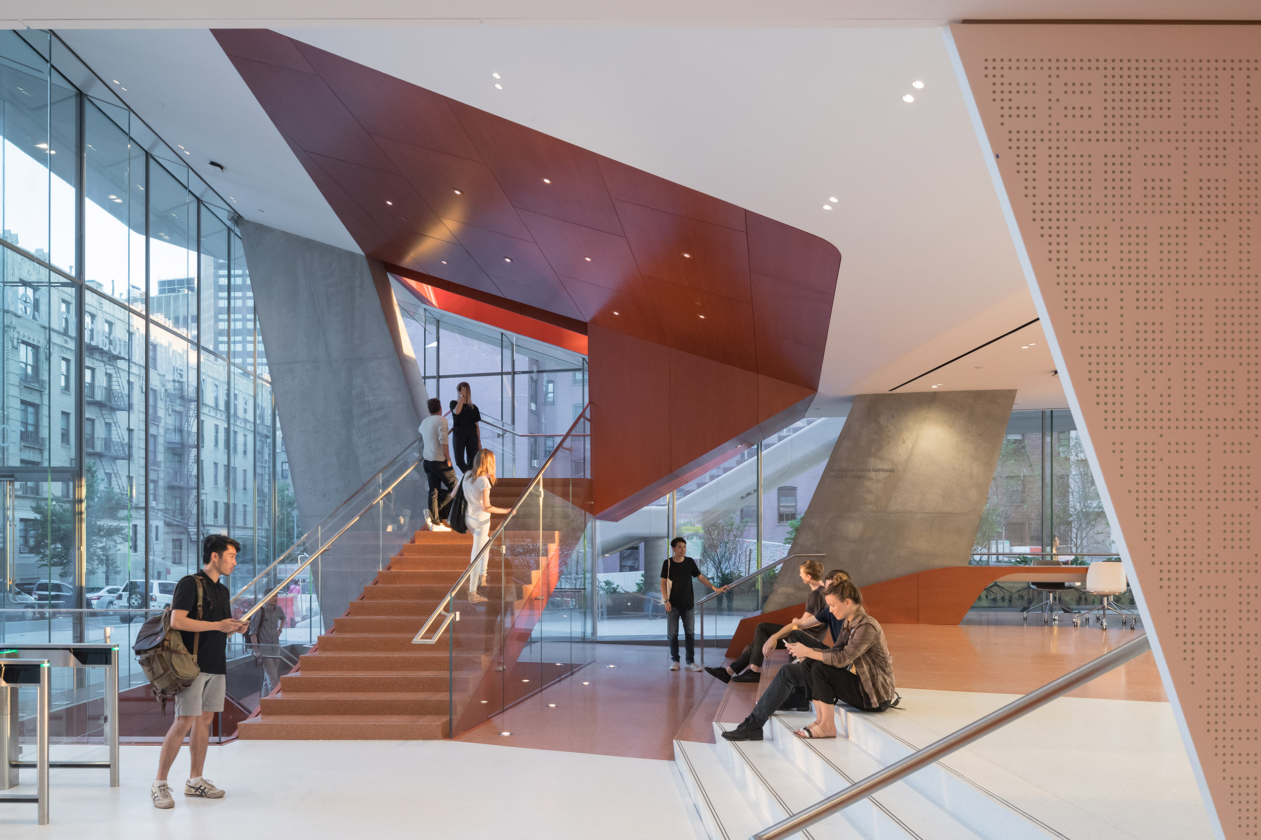 Project: The Roy and Diana Vagelos Education Center. Architect: Diller Scofidio + Renfro. Executive Architect: Gensler. Landscape Architect: SCAPE. Photo: Iwan Baan.
