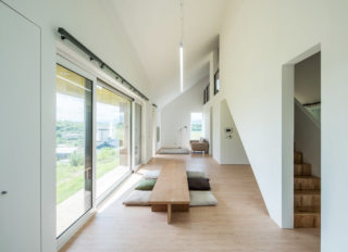 Project: Shear House (Environment Sensitive Typology). Architect: stpmj Architecture. Photo: Song Yousub.