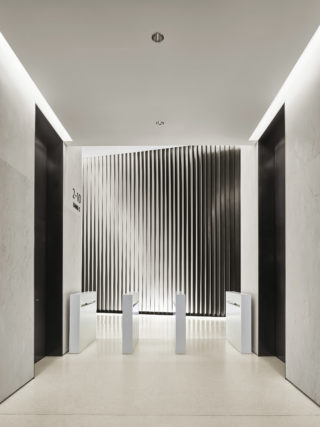 Project: One Dag Hammarskjold Plaza. Architect: STUDIOS Architecture. Photo: Nikolas Koenig.