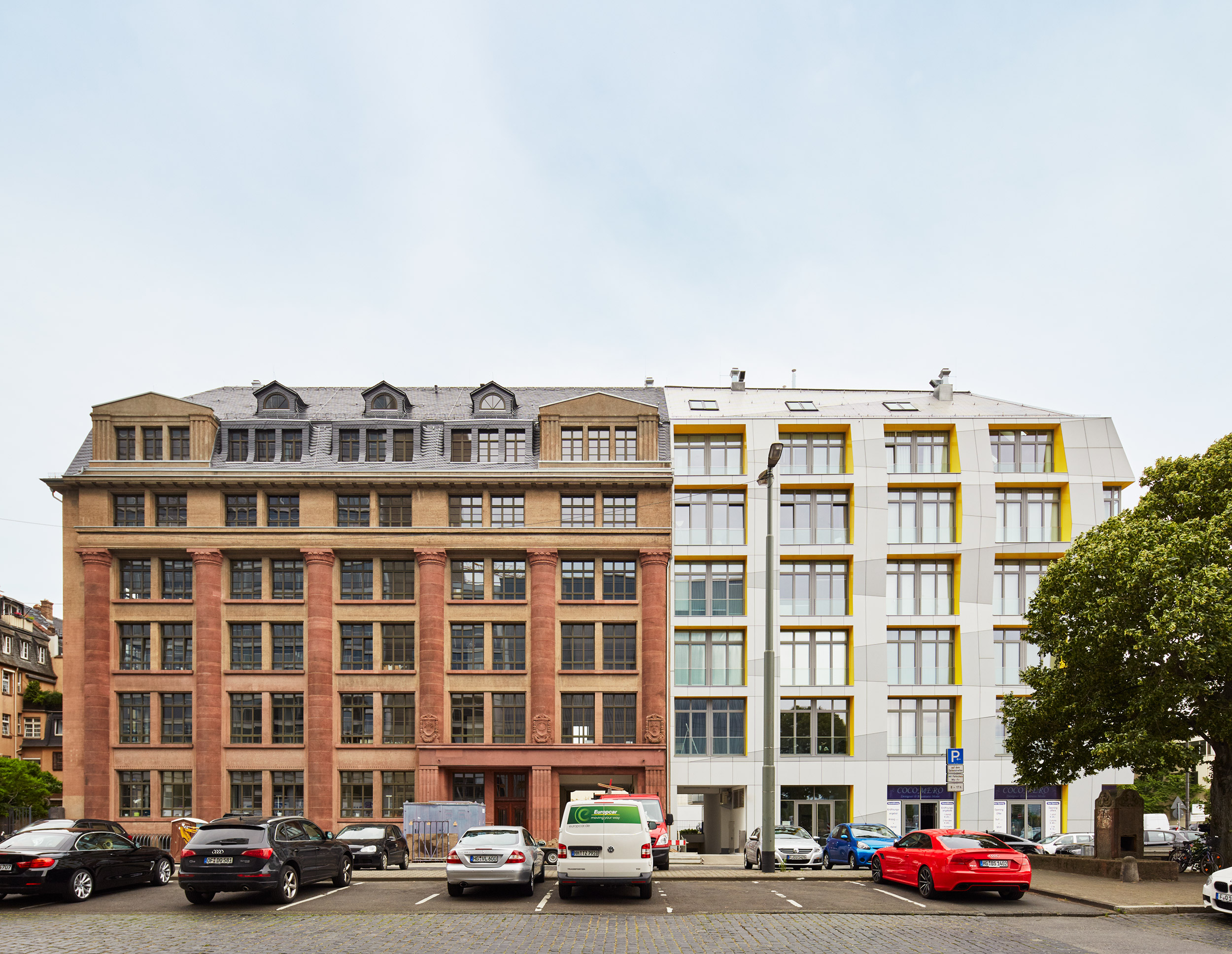 Project: Main: East Side Lofts. Architect: 1100 Architect. Photo: Nikolas Koenig.