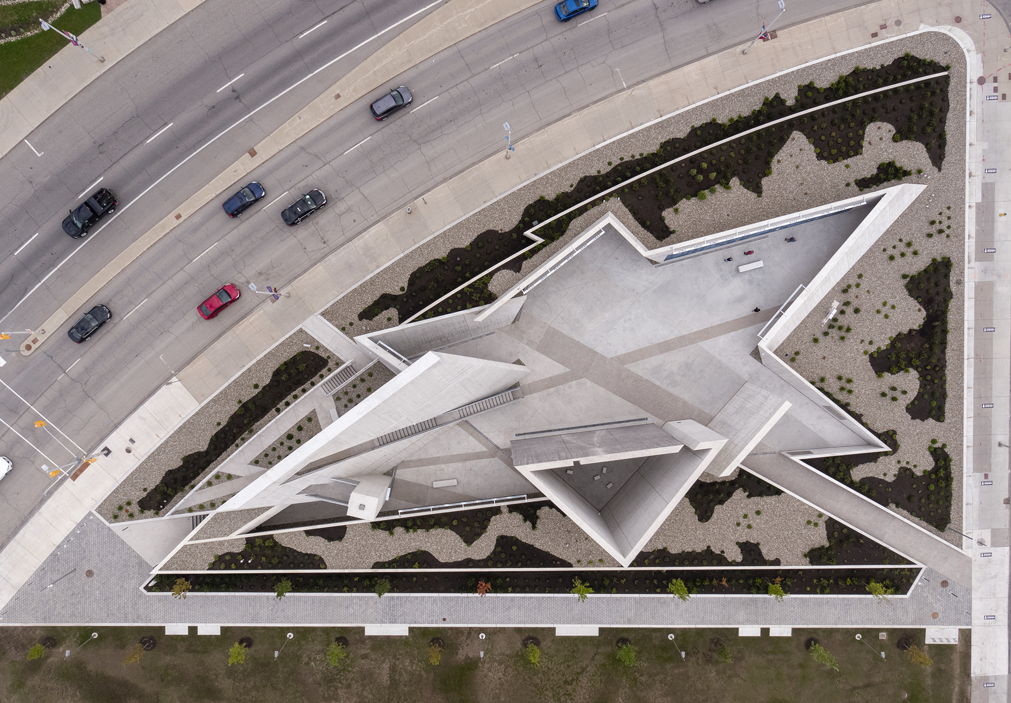 Canadian National Holocaust Monument by Studio Libeskind with Claude Cormier + Associés. Credit: Doublespace Photography.