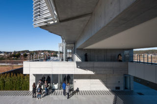 Josai International University i-House Dormitory by studioSUMO with Obayashi Corporation. Credit: Kawasumi Kobayashi Kenji Photograph Office Co., Ltd.