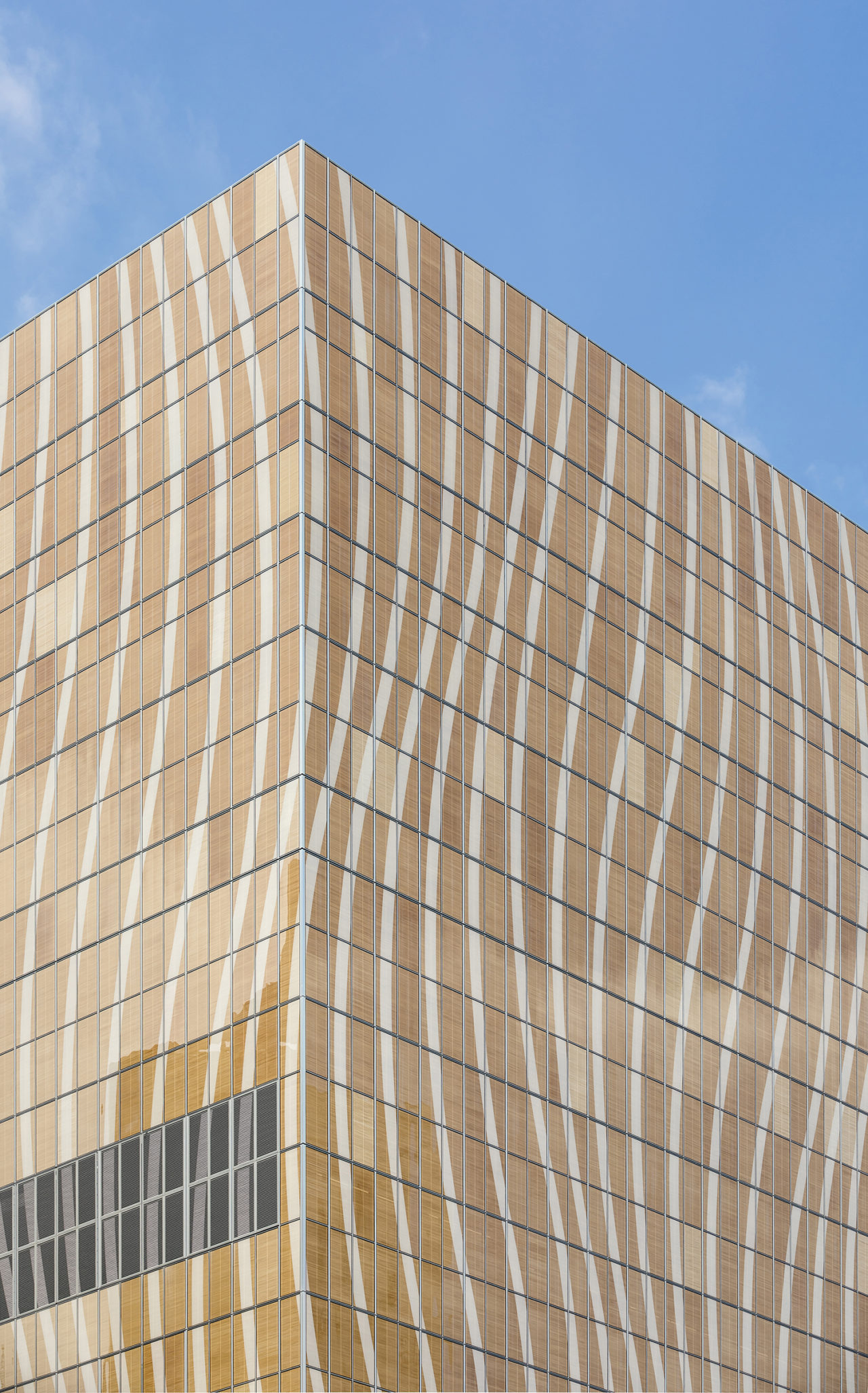 NewYork-Presbyterian David H. Koch Center by HOK, Ballinger, and Pei Cobb Freed & Partners. Credit: Albert Vecerka.