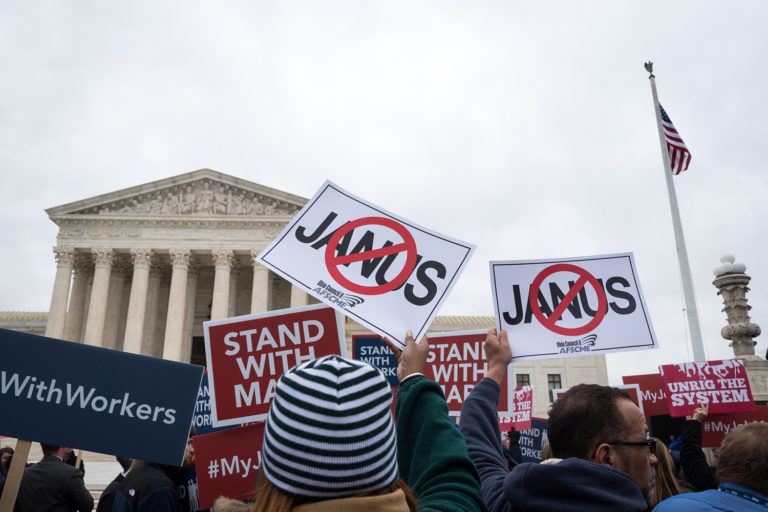 Janus v. AFSCME Protest. Credit: Mike Ferguson/AAUP.