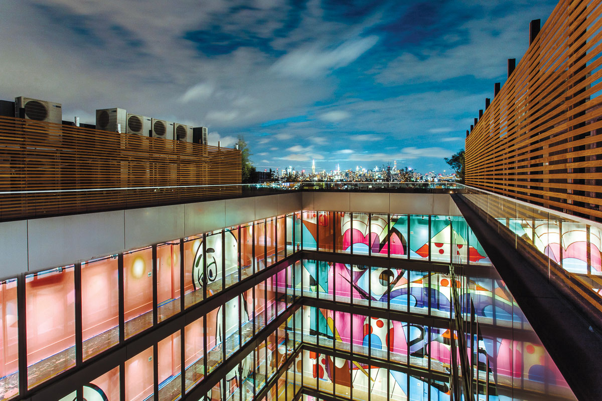 Erik Inkala's mural for Denizen, which partnered with OPEN to work with local artists. Photo: Miguel de Guzmán/Imagen Sublimina.