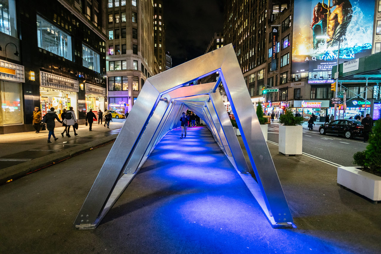 Iceberg by the Montreal-based team ATOMIC3 and Appareil Architecture, in collaboration with Jean-Sébastien Côté and Philippe Jean/Les Ateliers Numériques. Photo: Alexandre Ayer/Diversity Pics.