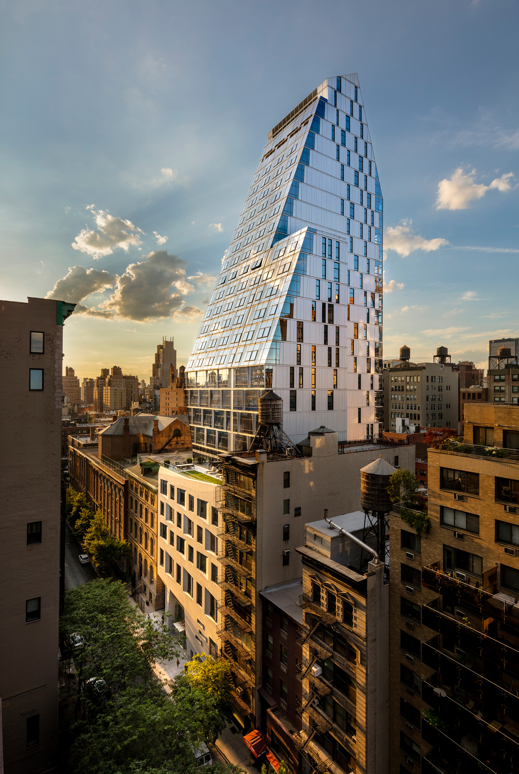 35XV — AIA New York