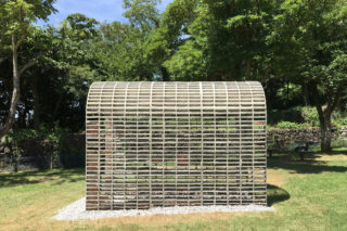 Dissolving Arch by stpmj, at the Amorepacific Museum of Art on Jeju Island in South Korea. Photo: stpmj/AmorePacific Museum of Art.
