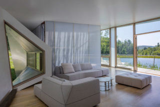 Ephemeral Edge by Dean/Wolf Architects and Reed Hilderbrand. Photo: Paul Warchol/Dean/Wolf Architects.