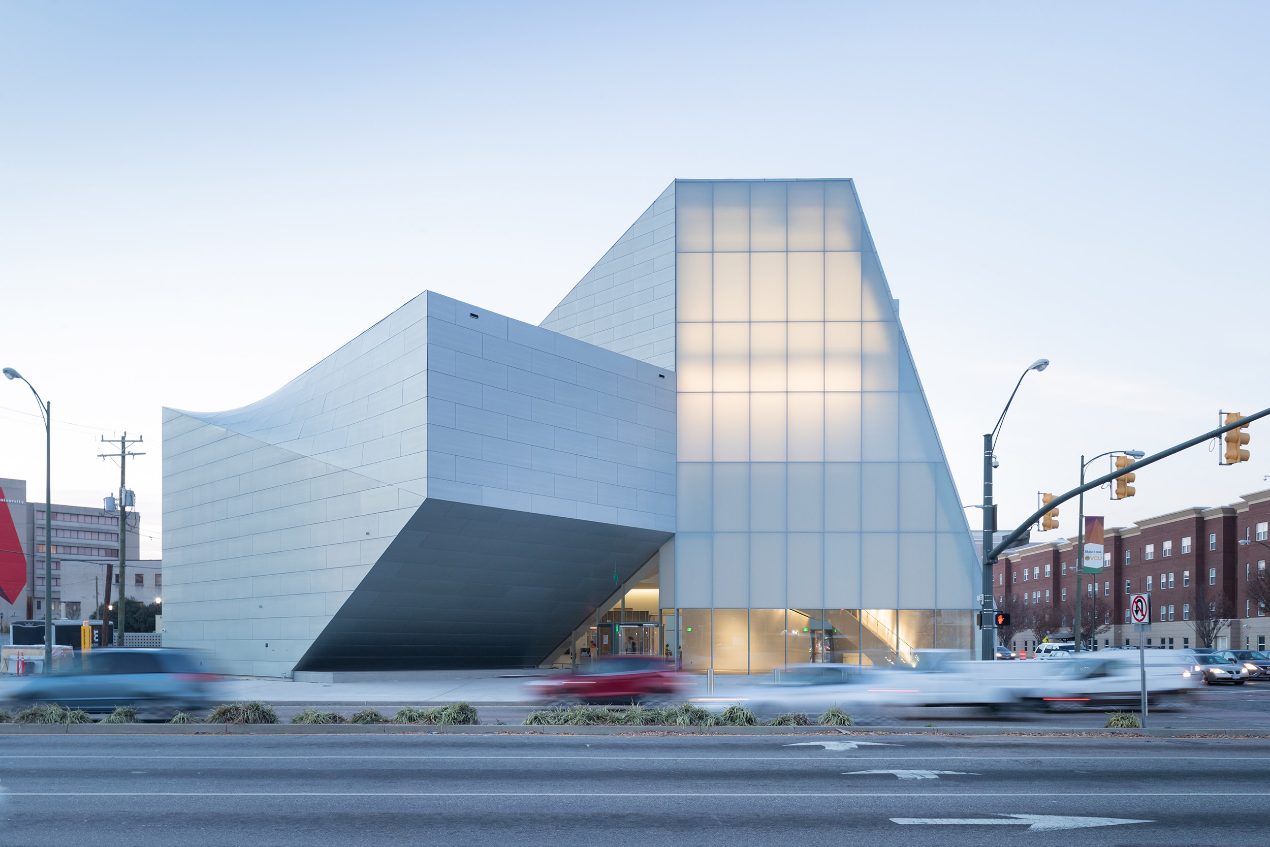 Virginia Commonwealth University Institute for Contemporary Art by Steven Holl Architects; BCWH; and Michael Boucher Landscape Architecture. Photo: Iwan Baan.