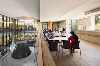 Tata Consultancy Services, Banyan Park by Tod Williams Billie Tsien Architects | Partners and Somaya & Kalappa Consultants. Photo: Michael Moran/Tod Williams Billie Tsien Architects | Partners.