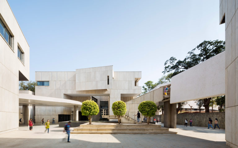 Tata Consultancy Services, Banyan Park by Tod Williams Billie Tsien Architects | Partners and Somaya & Kalappa Consultants. Photo: © Michael Moran, courtesy of Tod Williams Billie Tsien Architects | Partners.