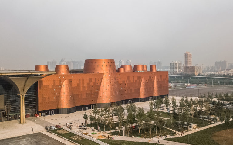 Tianjin Binhai Exploratorium by Bernard Tschumi Architects with Tianjin Urban Planning and Design Institute. Image credit: Kris Provoost.