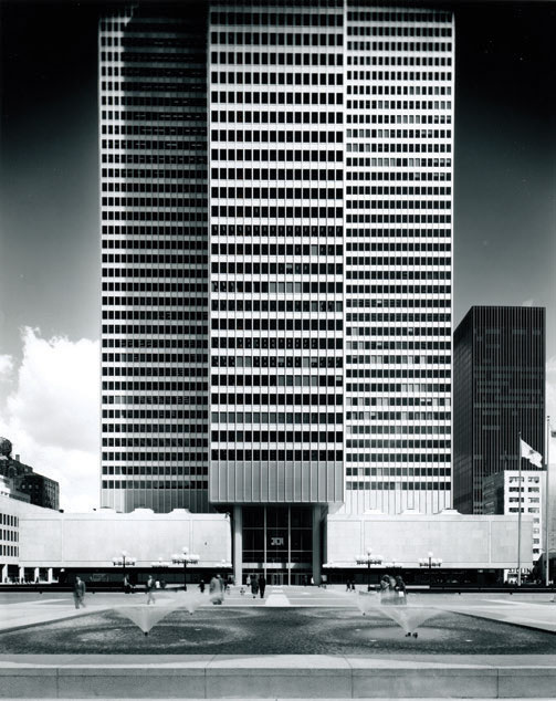 Place Ville Marie, Montreal, 1962. Photo: Joseph Molitor Collection, Avery Architectural & Fine Arts Library, Columbia University.