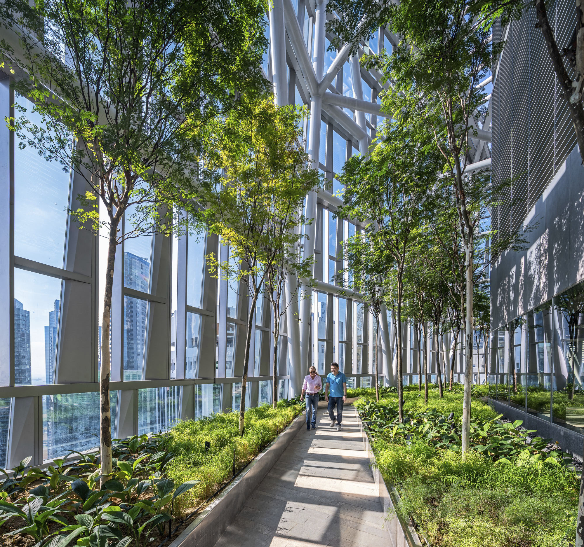 Sustainability Merit Award: 18 Robinson by Kohn Pedersen Fox Associates, architects61, and Grant Associates, in Singapore. Photo: Tim Griffith.