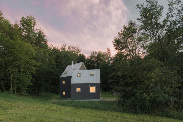 Turnbridge Winter Cabin by new affiliates. Photo: Michael Vahrenwald/ESTO.