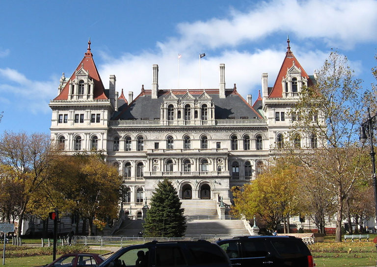 New York State Capitol, Albany, NY. Photo: Kurtman518 via Wikimedia Commons.