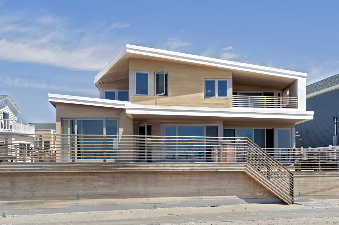 Surfboard House, Queens, NY. Photo: Francis Dzikowski/OTTO.