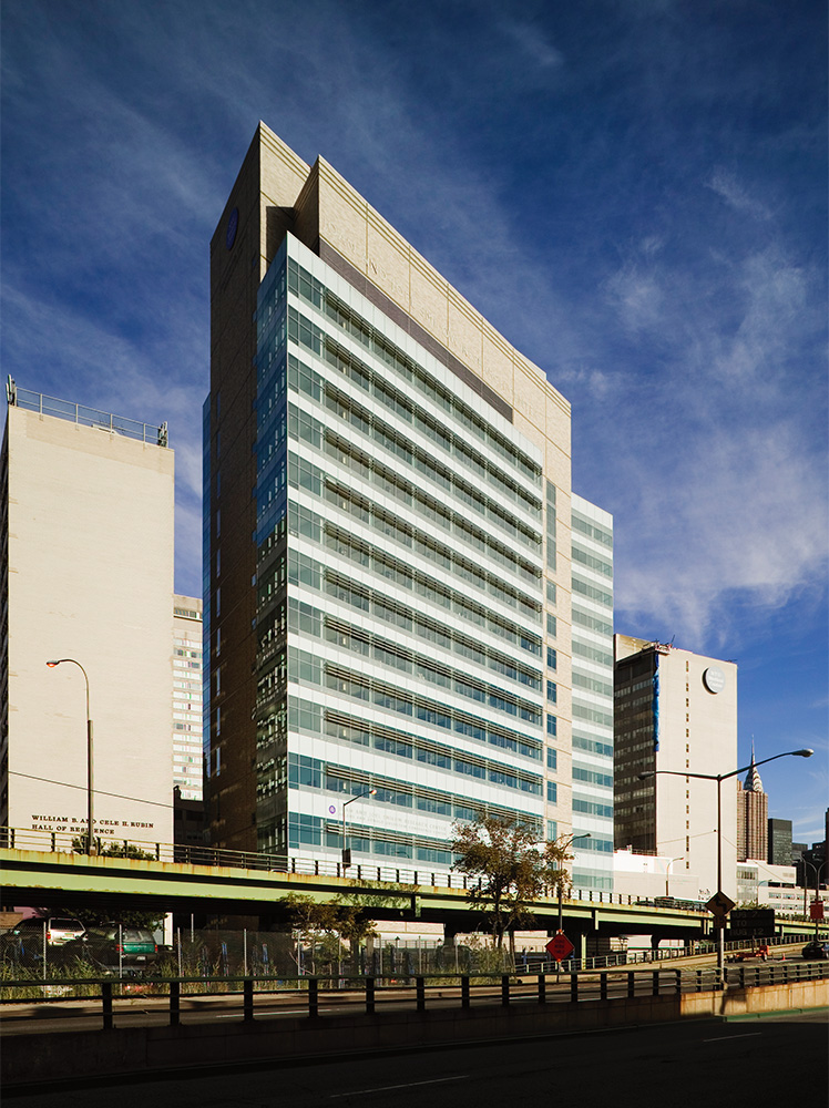 Smilow Research Center, NYU School of Medicine, New York, NY. Photo: Jeff Goldberg/Esto.