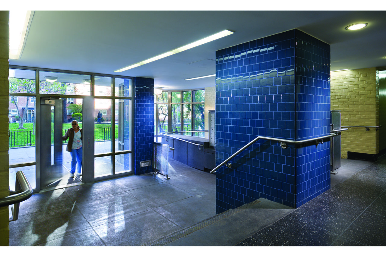 Sedgwick Houses Entrances, Bronx, NY. Photo: David Sundberg/Esto.