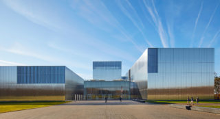 National Museum of the United States Army. Architect: Skidmore, Owings & Merrill. Landscape Architect: AECOM. Location: Fort Belvoir, Virginia. Photo: Dave Burk | SOM.
