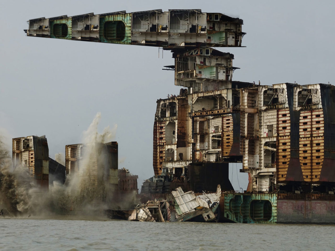 Soh Hee Oh (MArch ’21, Pratt), Ship Break Through. The ships are cut up in large slices like from a loaf of bread, to be reassembled into a collage.
