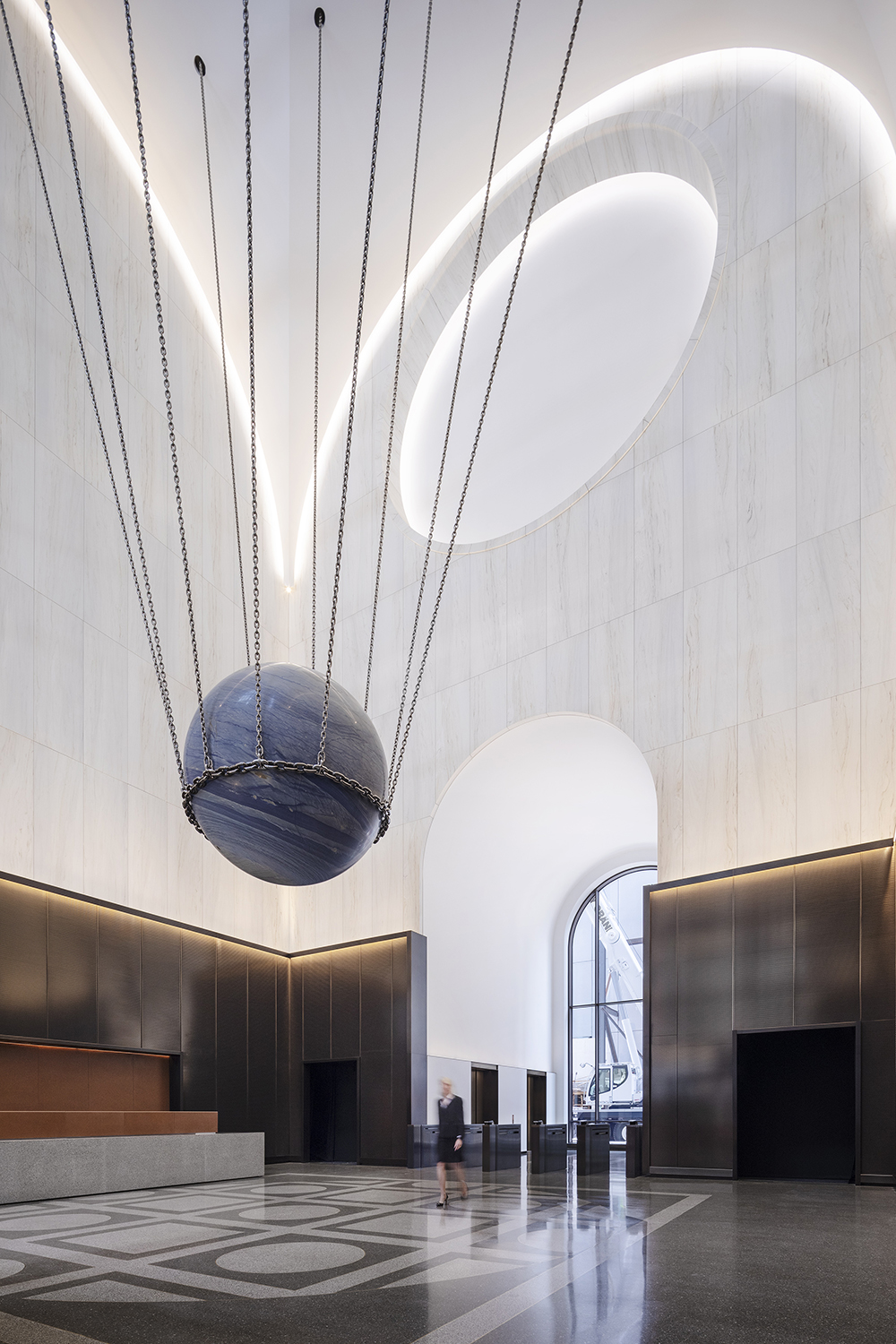 Photo of lobby of 550 Madison, showing arched interior.