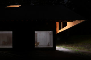 Studio No. 3 (Roof with Studio)