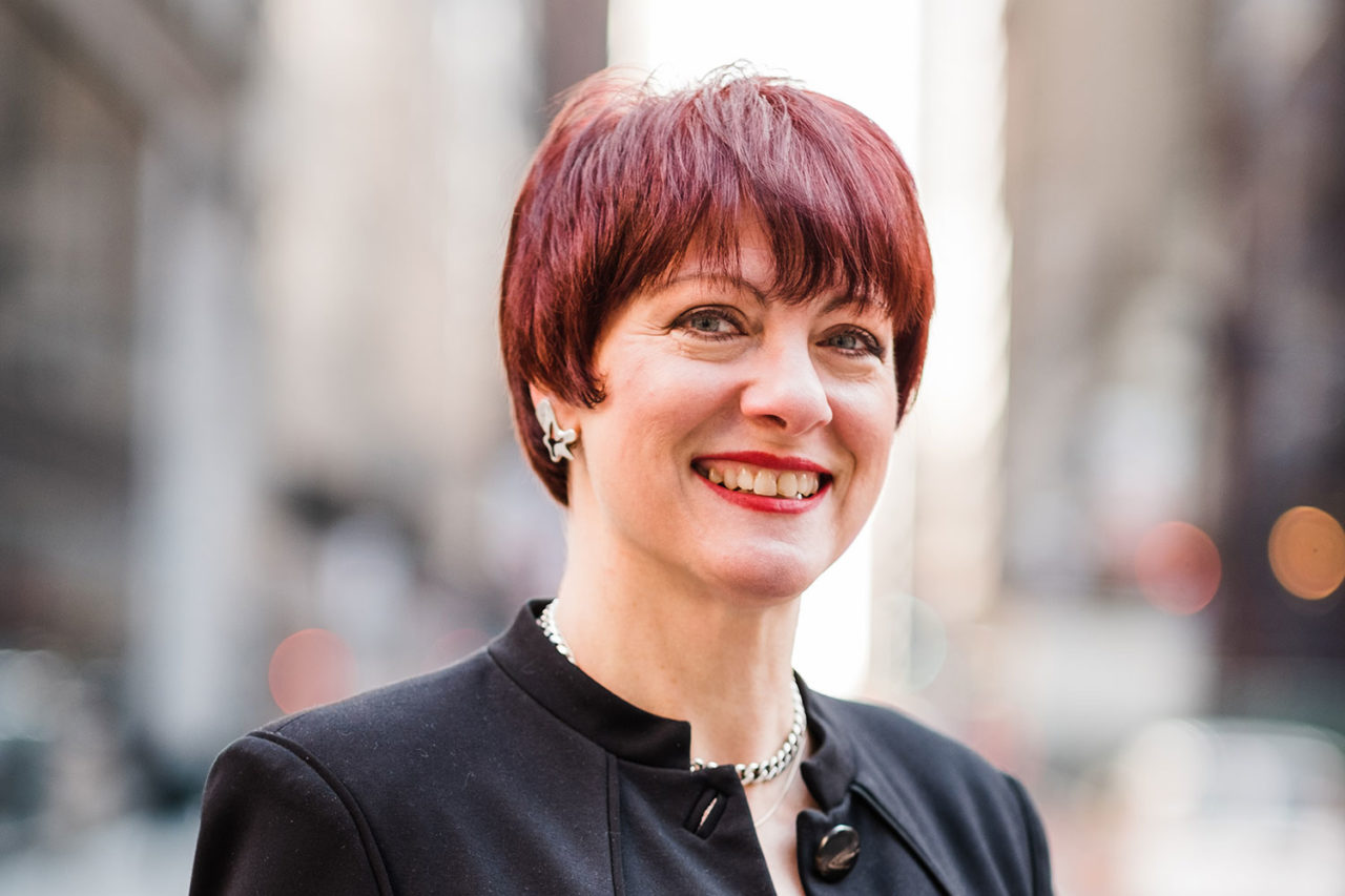 Headshot of Anne Holford-Smith