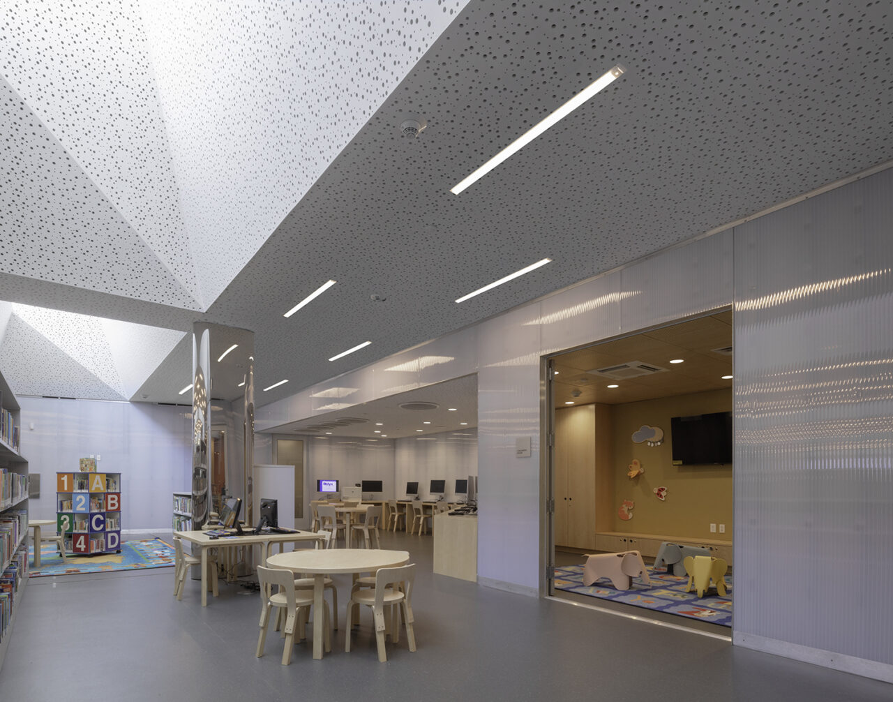 Brooklyn Public Library East Flatbush Branch Renovation by LEVENBETTS. Photo: Naho Kubota.