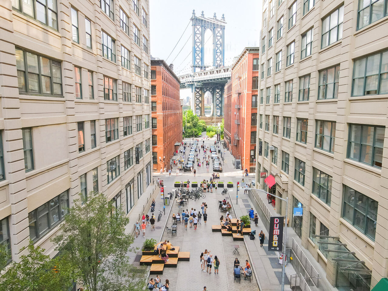 BIG’s modular benches and landscaping for public spaces in Dumbo
