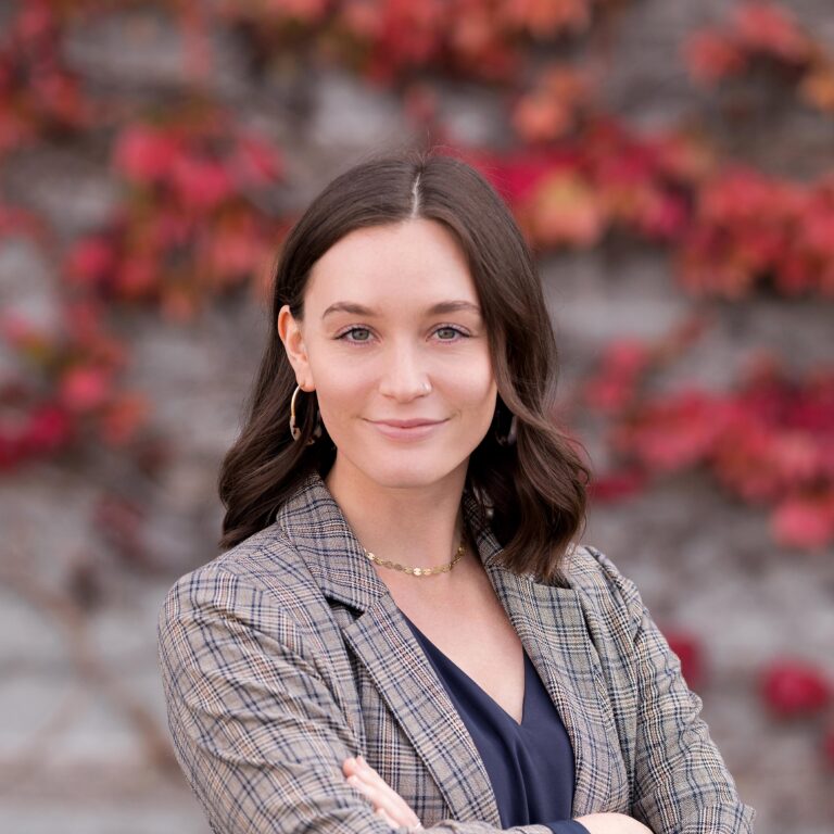 Headshot of Hannah Melling