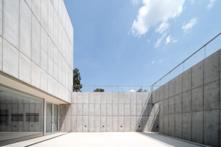 The courtyard of Robert Olnick Pavilion in Cold Spring, NY