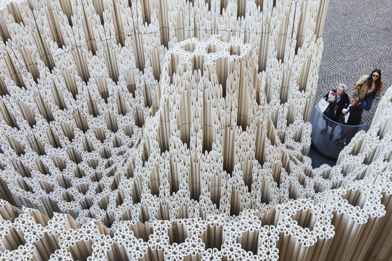 Wave / Cave in Milan, Italy