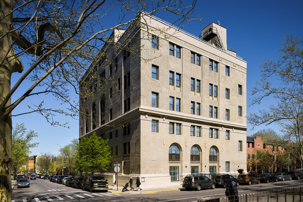 1511 Fulton St exterior