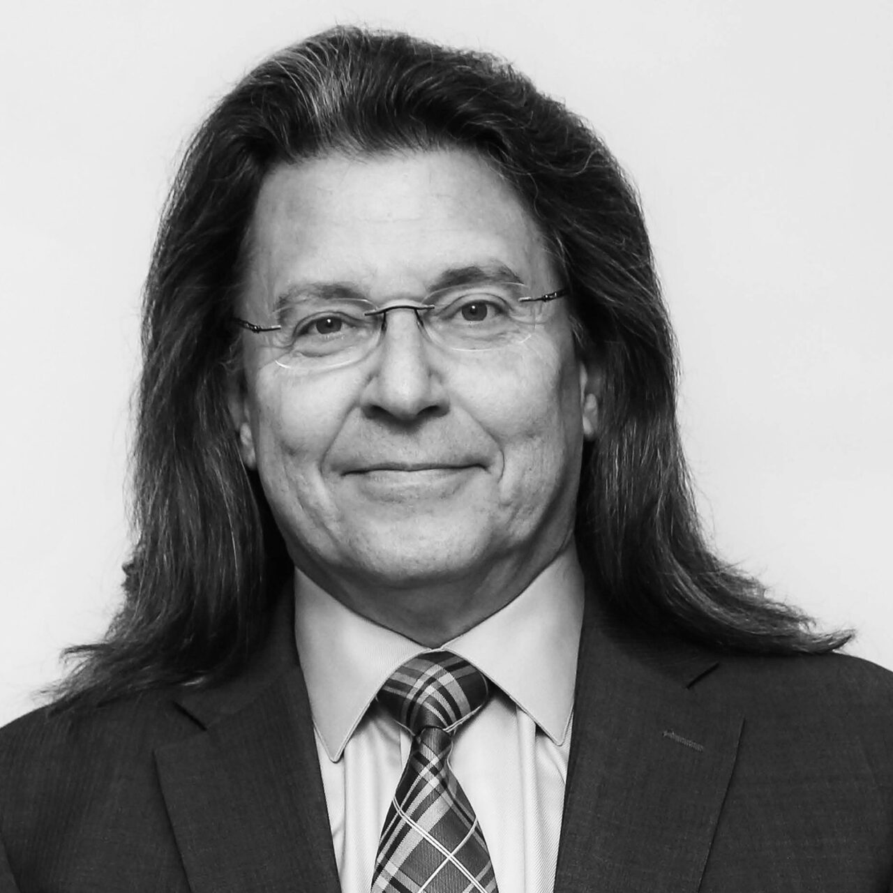 Headshot of Stanley Krebushevski