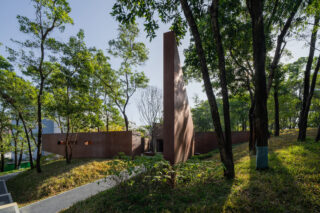 Qiaochengbei Park Visitor Center in Shenzhen, China, by Atelier XI and Shenzhen Wenke Landscape. Photo: Chao Zhang.