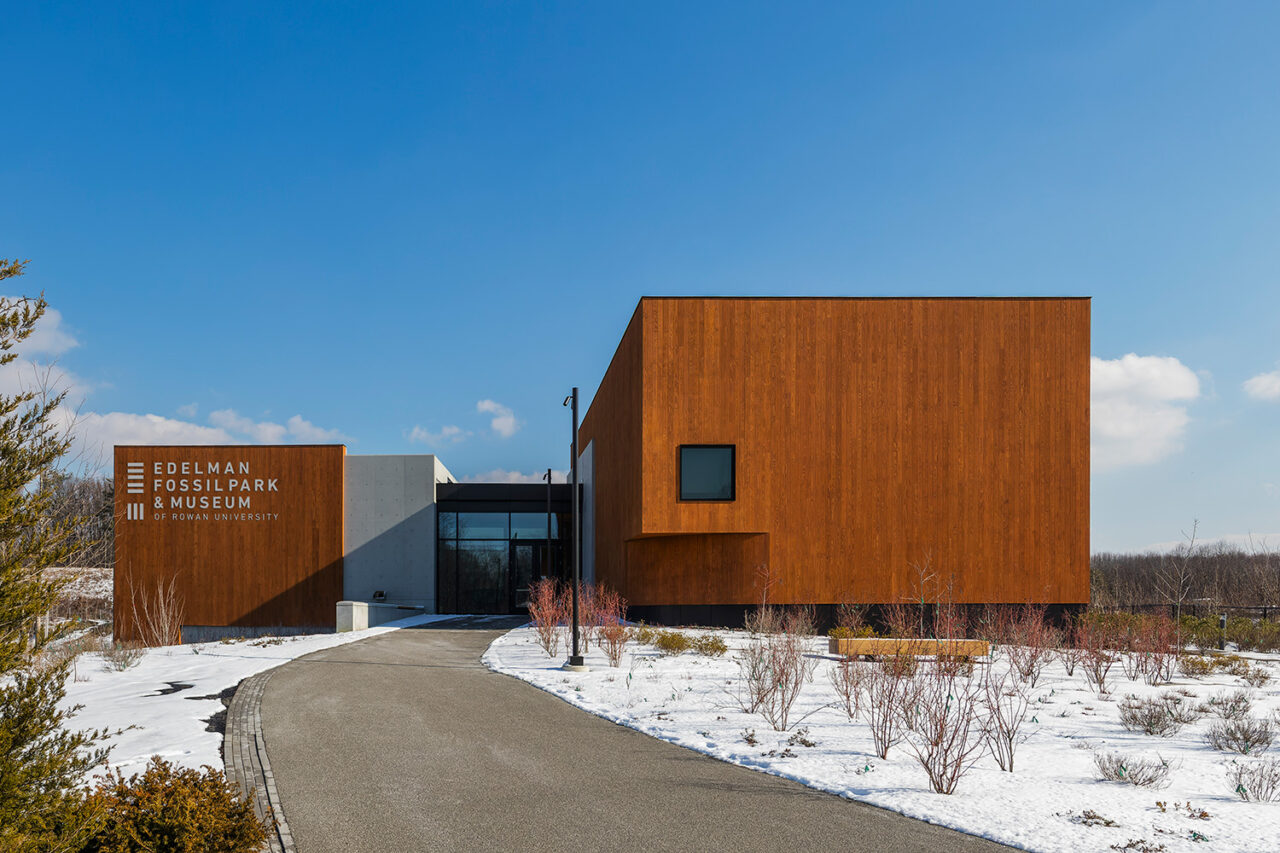 Exterior shot of fossil park and museum.