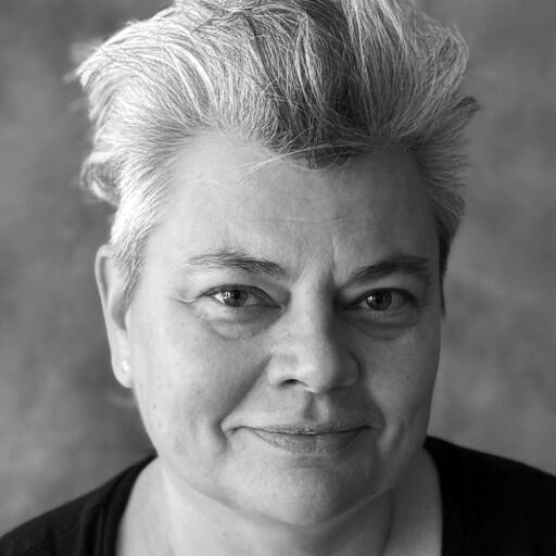 Ana Miljack headshot