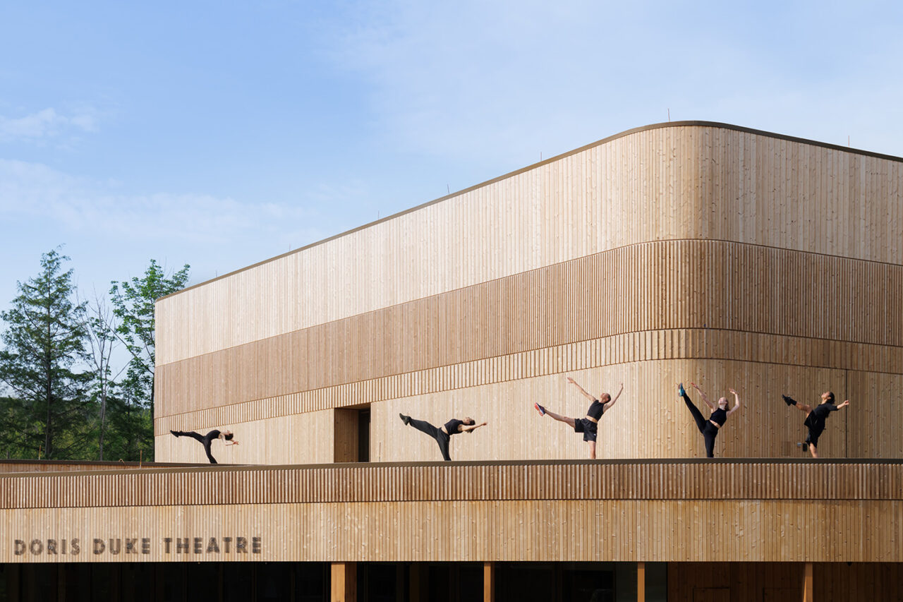Doris Duke Theatre at Jacob's Pillow Dance Festival by Mecanoo, Marvel, and Charcoalblue in the Berkshire, MA. Photo: © Iwan Baan, courtesy Jacob’s Pillow.