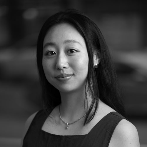 Headshot of Lynn Kim