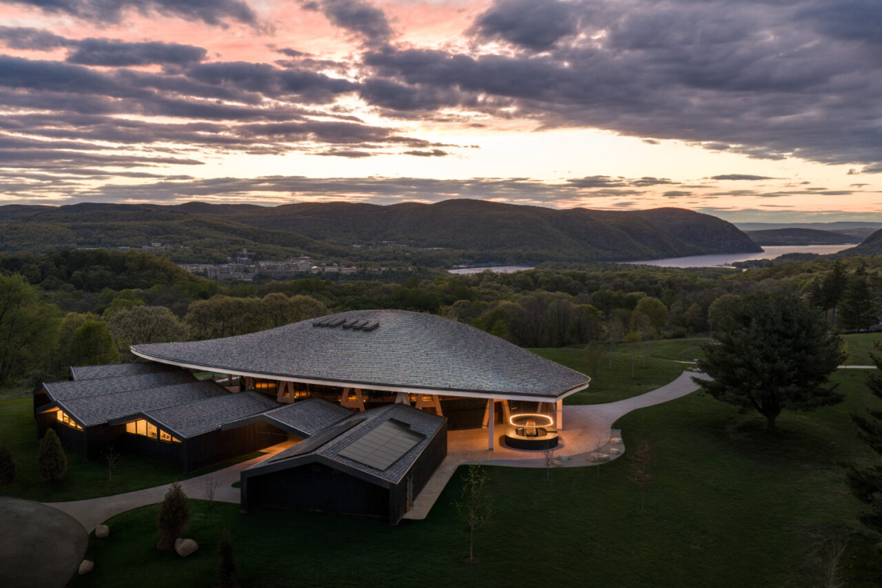 Samuel H Scrippts Theater Center by Studio Gang in Garrison, NY. Photo: © Jason O' Rear.