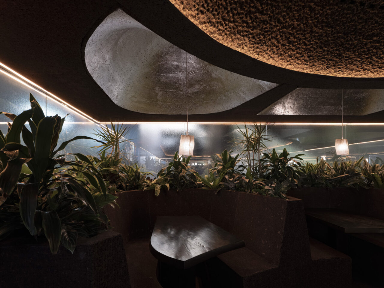 Interior of Oberon. Photo: Alex Fradkin.