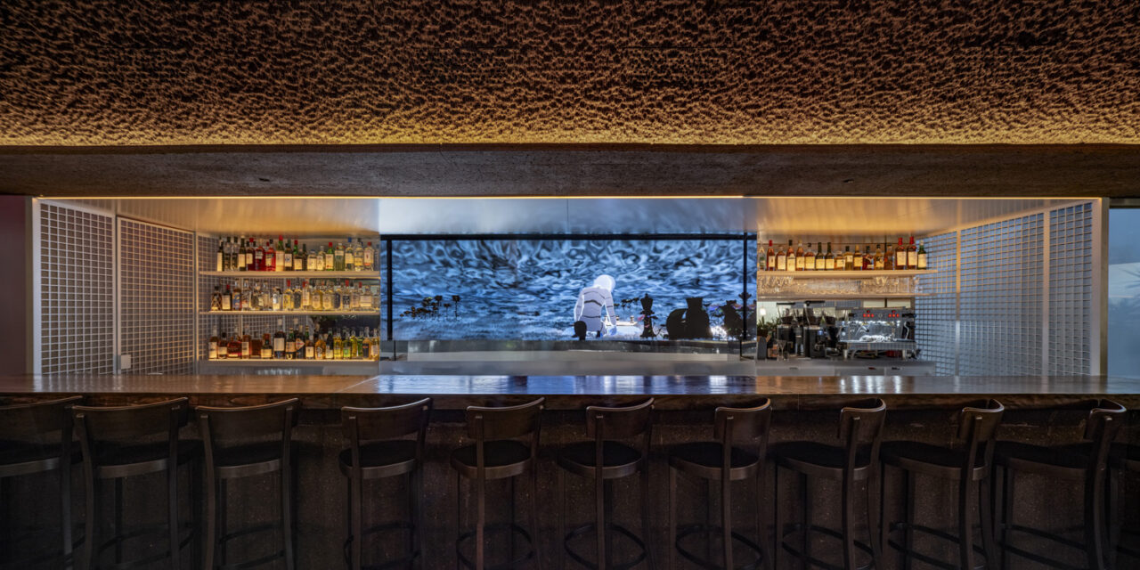 Interior of Oberon. Photo: Alex Fradkin.