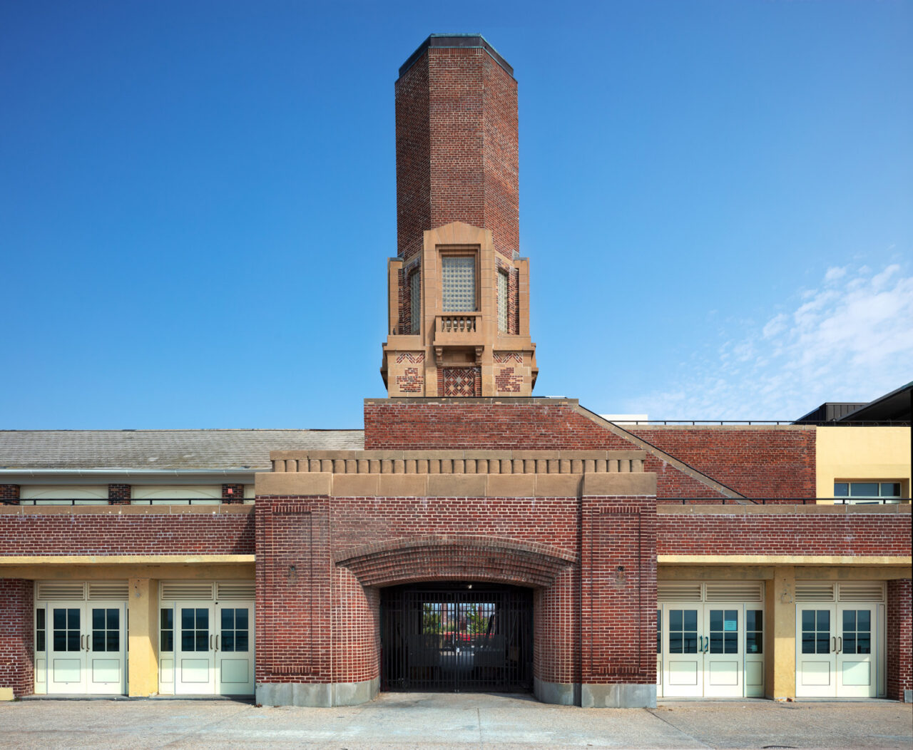 Exterior view of the Jacob Riis Park Bathhouse