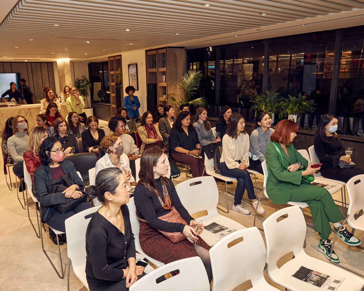 A group photo of attendees at the 6th annual ‘Happy Hour: Honoring the 2021 Women Fellows’ event at the Cosentino showroom.