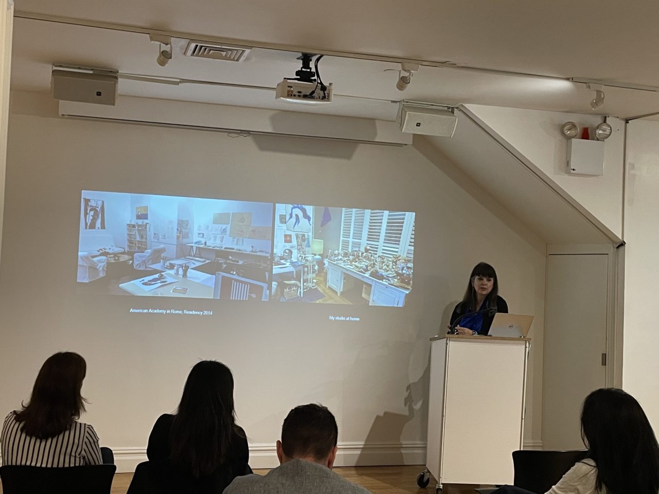 220603 WIA MorningLeadershipTalk ElaineMolinar (15)